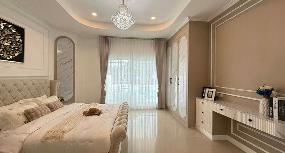 For rent 3 bedrooms villa in East Pattaya, Pattaya