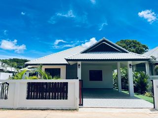 Villa zum Kauf mit 4 Zimmer in Bang Lamung, Chonburi