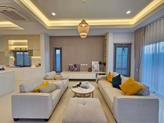 For sale 3 bedrooms villa in Bang Lamung, Chonburi