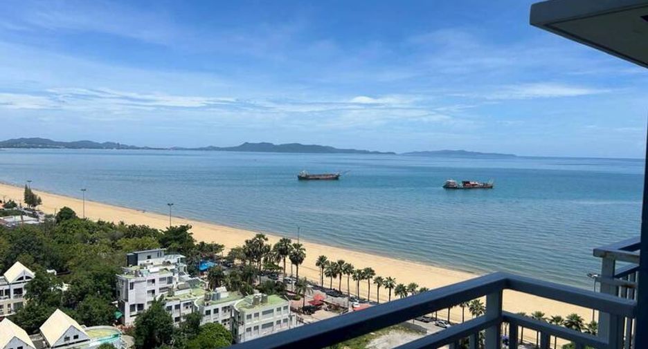 For sale 2 bedrooms condo 