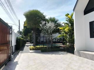 Villa zur Miete mit 6 Zimmer in Bang Lamung, Chonburi