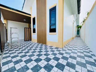 For sale 2 ベッドルーム villa in Bang Lamung, Chonburi