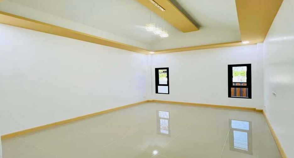 For sale 2 bedrooms house in East Pattaya, Pattaya