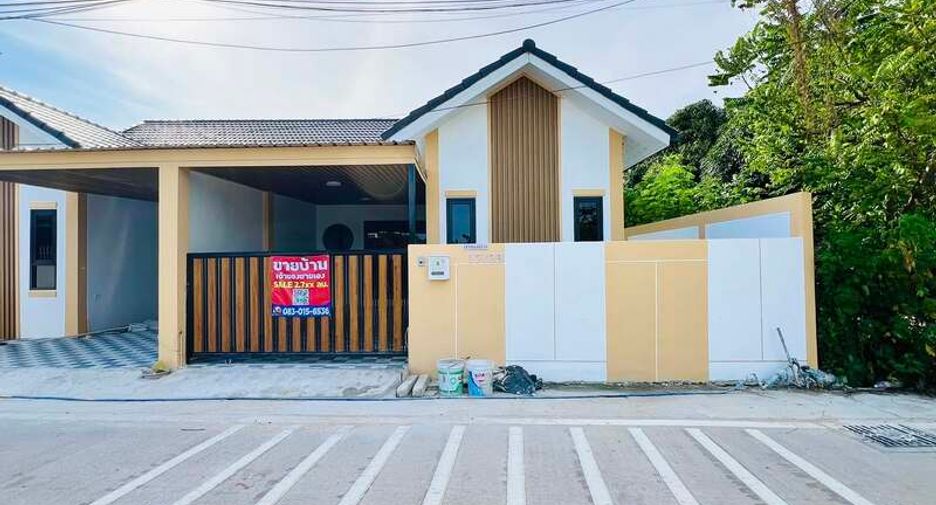 For sale 2 bedrooms house in East Pattaya, Pattaya
