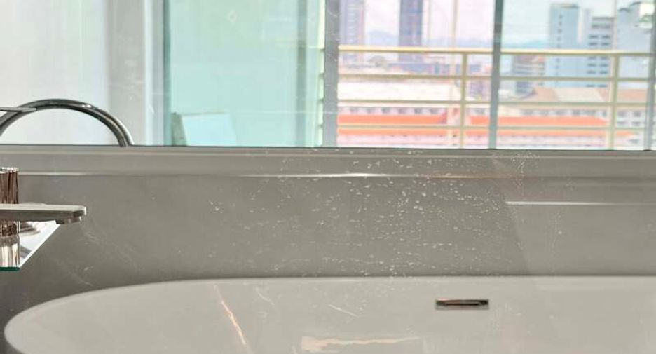 For sale studio condo in Pratumnak, Pattaya