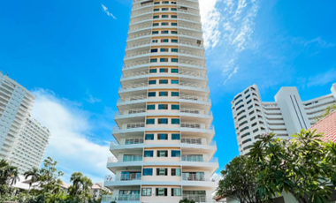 For sale studio condo in Pratumnak, Pattaya