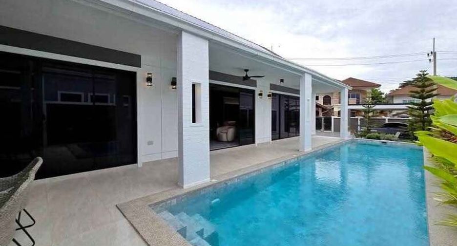À vendre 5 chambres villa à Bang Lamung, Chonburi
