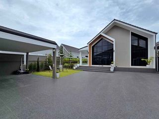À vendre 5 chambres villa à Bang Lamung, Chonburi