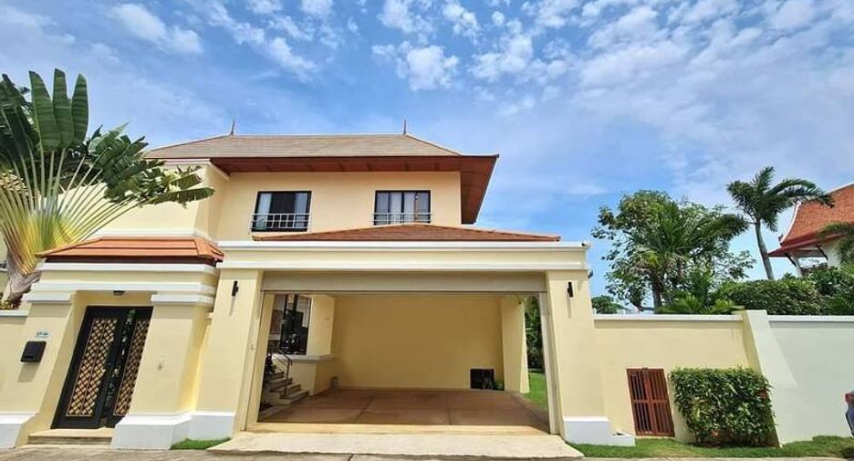 For sale 3 bedrooms villa in Sattahip, Chonburi