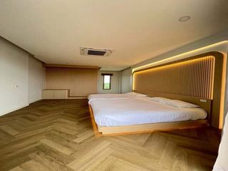 For sale 5 bedrooms house in Bang Lamung, Chonburi