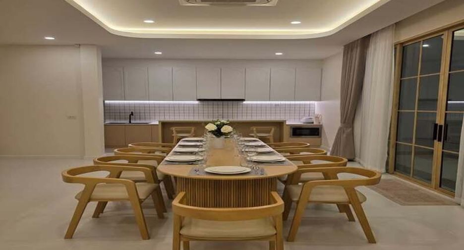 For sale 5 bedrooms house in East Pattaya, Pattaya