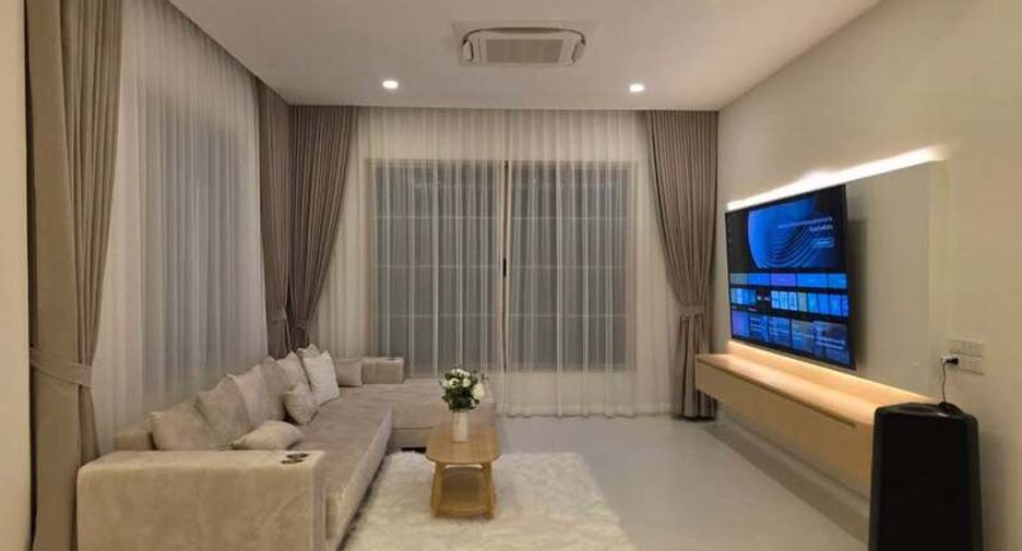For sale 5 bedrooms house in East Pattaya, Pattaya