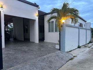 For sale 3 bedrooms villa in Bang Lamung, Chonburi