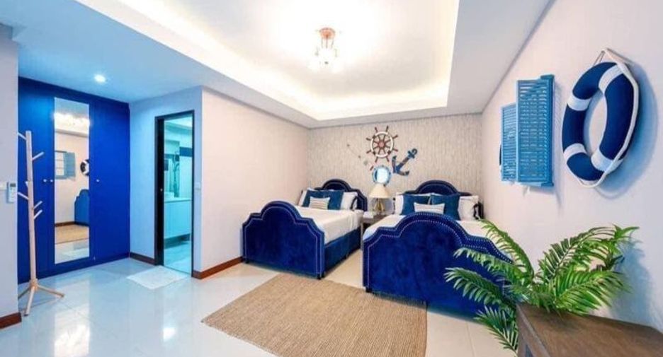 For sale 4 bedrooms house in Jomtien, Pattaya