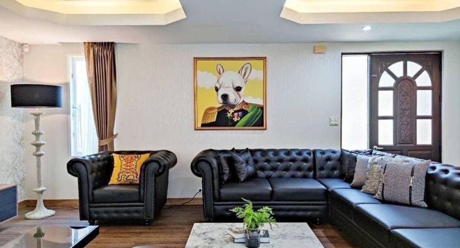 For sale 4 bedrooms house in Jomtien, Pattaya