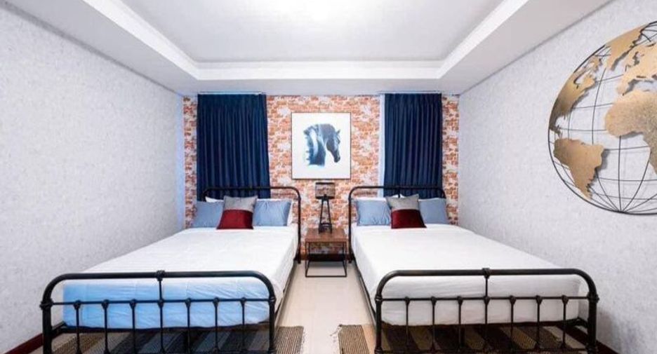 For sale 4 bedrooms house in Jomtien, Pattaya