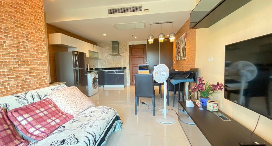 Condo en alquiler de 2 habitaciones en Bang Lamung, Chonburi