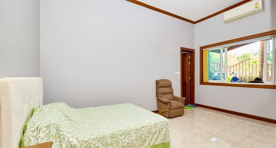 For sale 6 bedrooms villa in East Pattaya, Pattaya