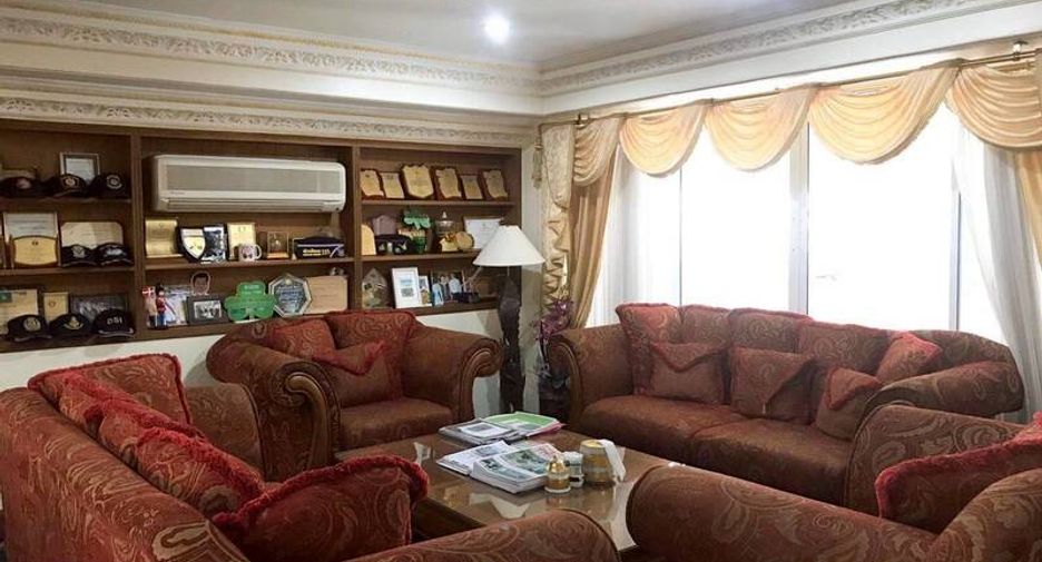For sale 5 bedrooms apartment in South Pattaya, Pattaya
