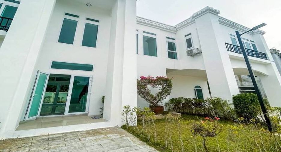 Casa en venta de 4 habitaciones en Huay Yai, Pattaya