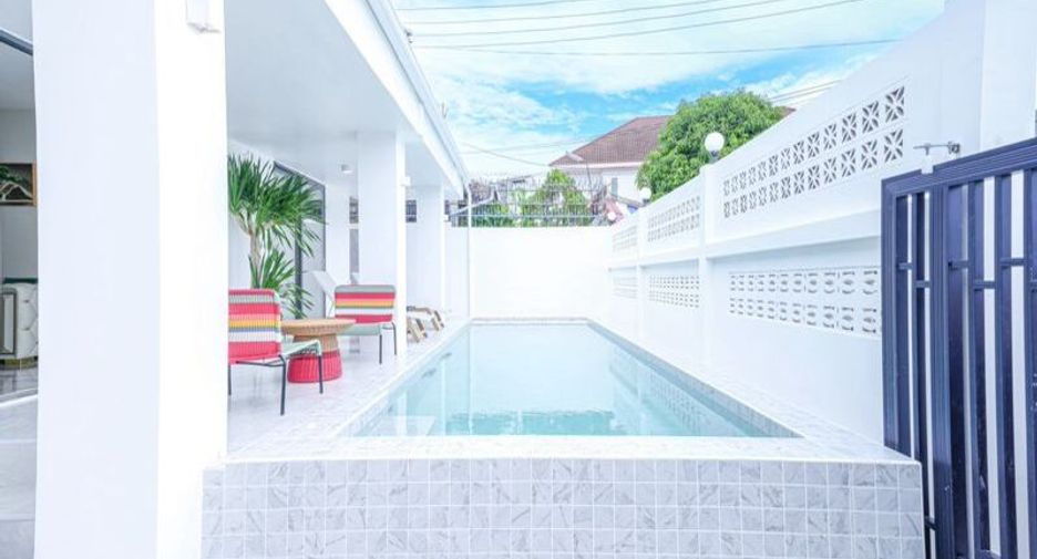 Casa en venta de 4 habitaciones en North Pattaya, Pattaya