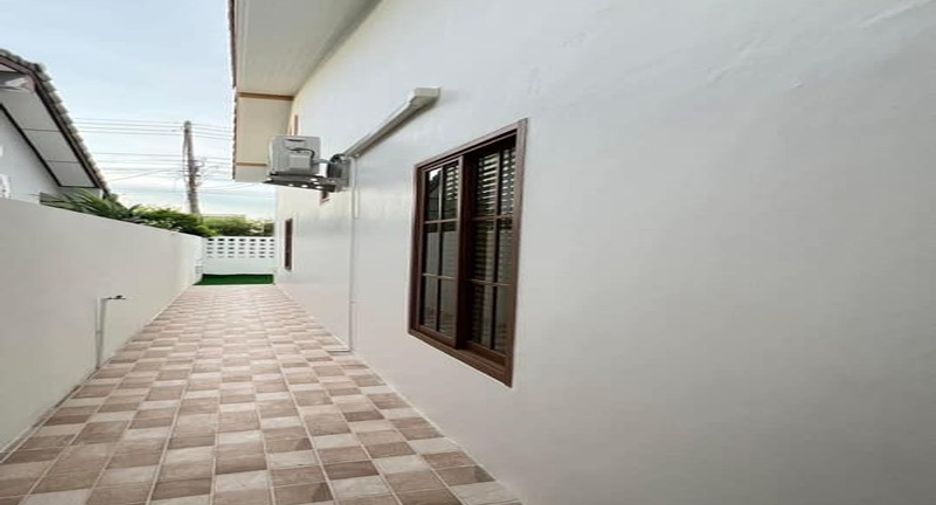 Haus zum Kauf mit 4 Zimmer in Bang Lamung, Chonburi