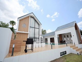 Продажа 4 спальни вилла в Банг Ламунг, Чонбури