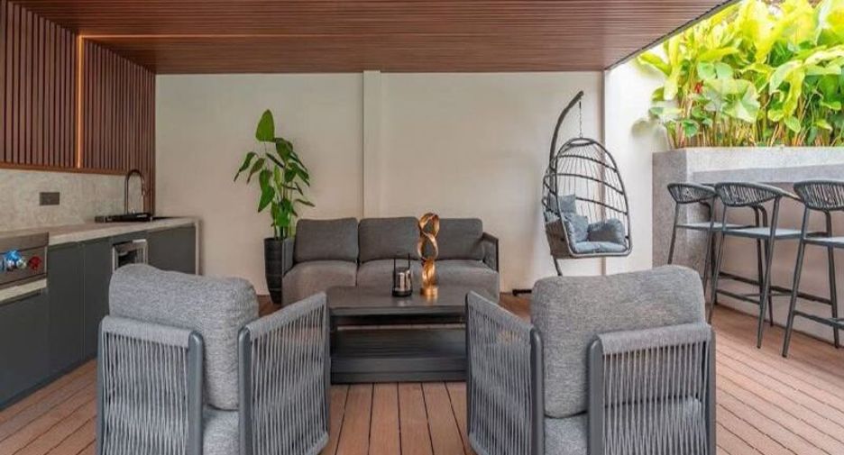 For sale 4 bedrooms villa in Jomtien, Pattaya