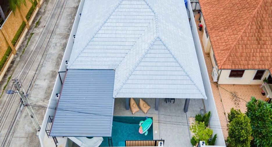 À louer 4 chambres villa à Jomtien, Pattaya
