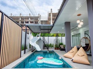 For rent 4 bedrooms villa in Bang Lamung, Chonburi