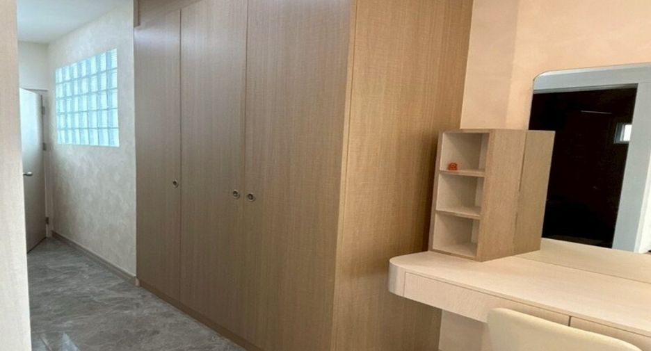 For sale 5 bedrooms villa in East Pattaya, Pattaya