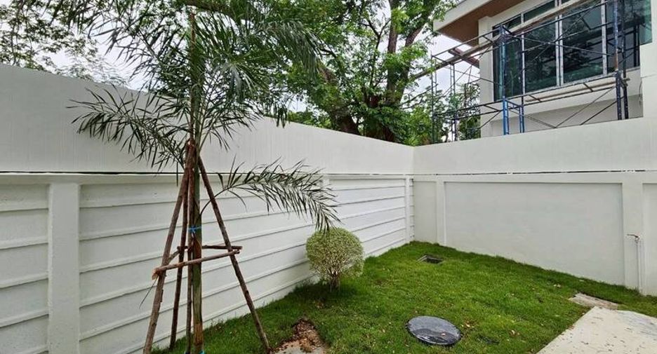 For sale 4 bedrooms villa in Jomtien, Pattaya