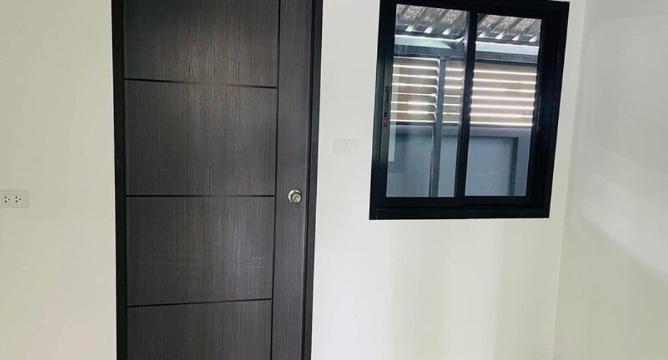 For sale 3 bedrooms villa in Bang Lamung, Chonburi