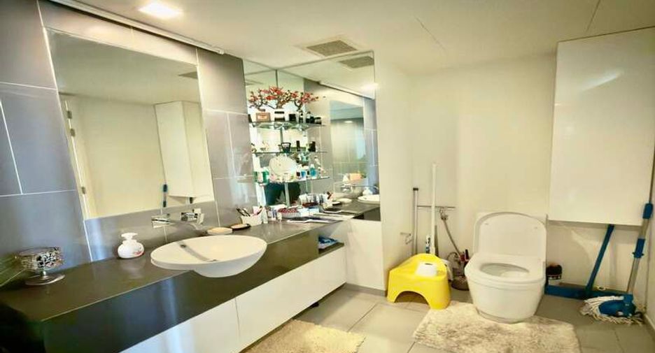 For sale 1 bed condo in North Pattaya, Pattaya