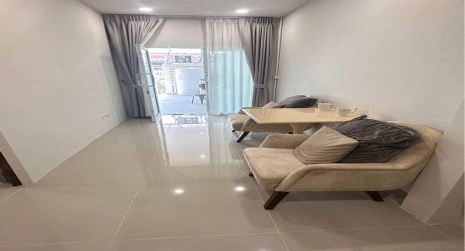 For sale 2 bedrooms villa in East Pattaya, Pattaya