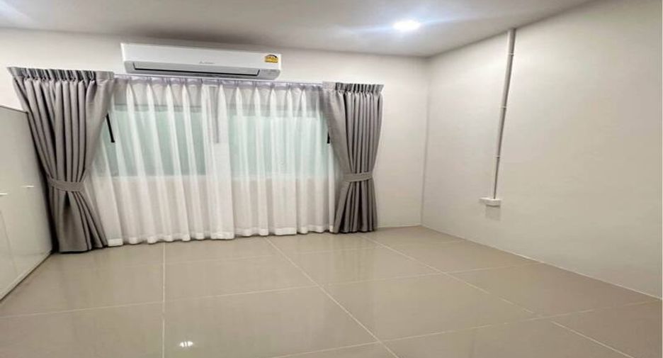 For sale 2 bedrooms villa in East Pattaya, Pattaya
