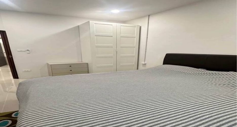 For sale 2 bedrooms villa in East Pattaya, Pattaya