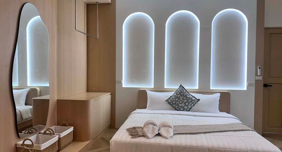 Haus zum Kauf mit 5 Zimmer in Bang Lamung, Chonburi
