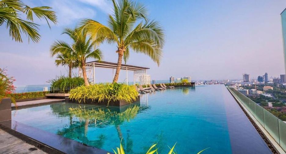 For sale 2 bedrooms condo in North Pattaya, Pattaya