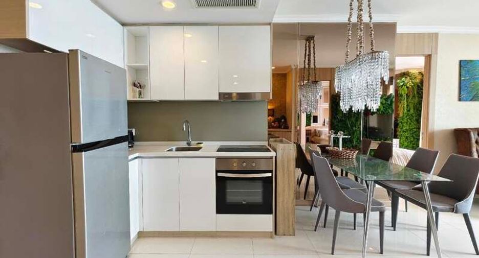 For sale 2 bedrooms condo in North Pattaya, Pattaya