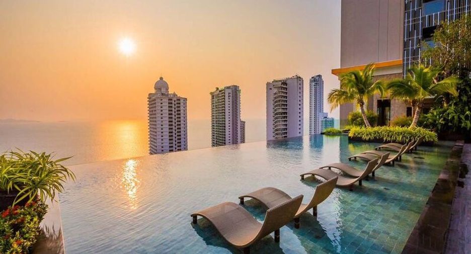 For sale 2 bedrooms condo in North Pattaya, Pattaya