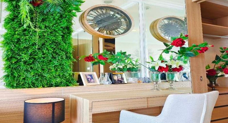 For sale 2 bedrooms condo in North Pattaya, Pattaya