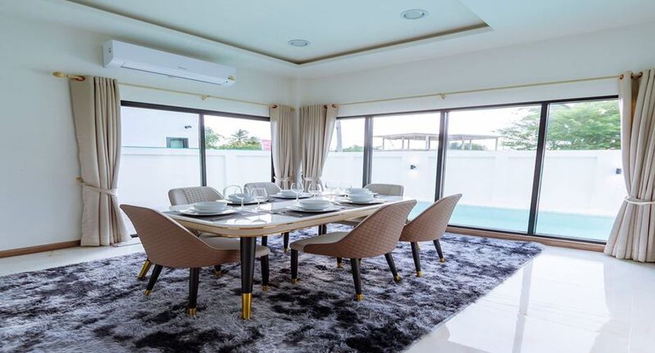 For sale 2 bedrooms villa in South Pattaya, Pattaya