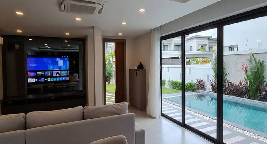 For sale 4 bedrooms house in Jomtien, Pattaya