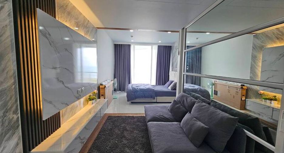 For sale 1 bed condo in Sattahip, Chonburi