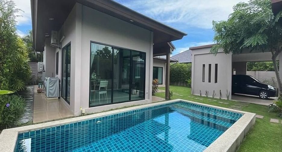 For rent 3 bedrooms villa in Huay Yai, Pattaya