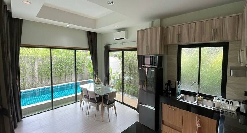 For rent 3 bedrooms villa in Huay Yai, Pattaya