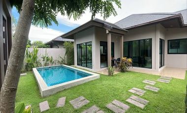 For rent 3 bedrooms villa in Huay Yai, Pattaya