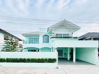 Villa zum Kauf mit 5 Zimmer in Bang Lamung, Chonburi