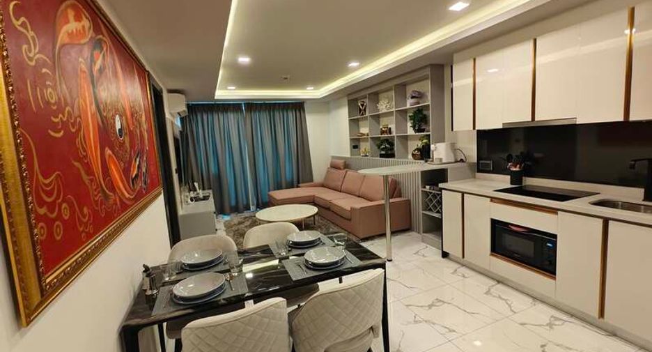 For sale 2 bedrooms condo in South Pattaya, Pattaya